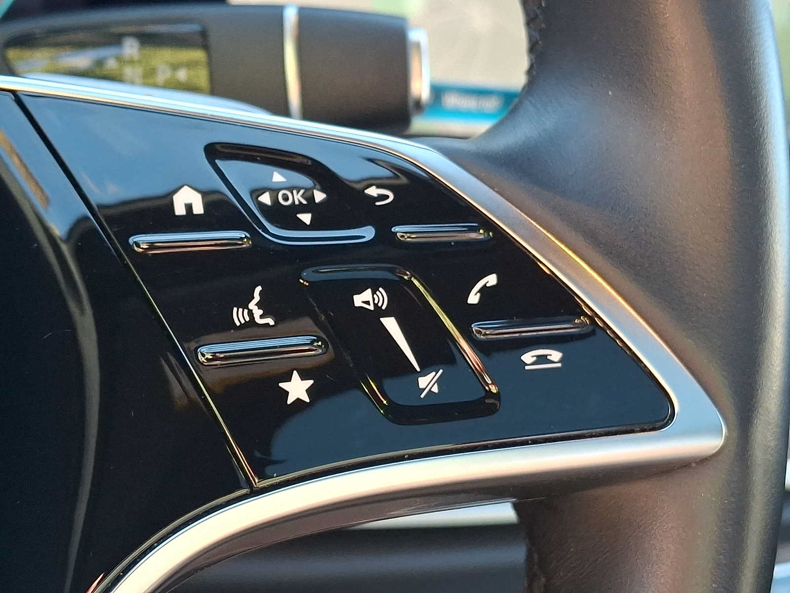 Certified 2023 Mercedes-Benz E 350 4MATIC Sedan image 18