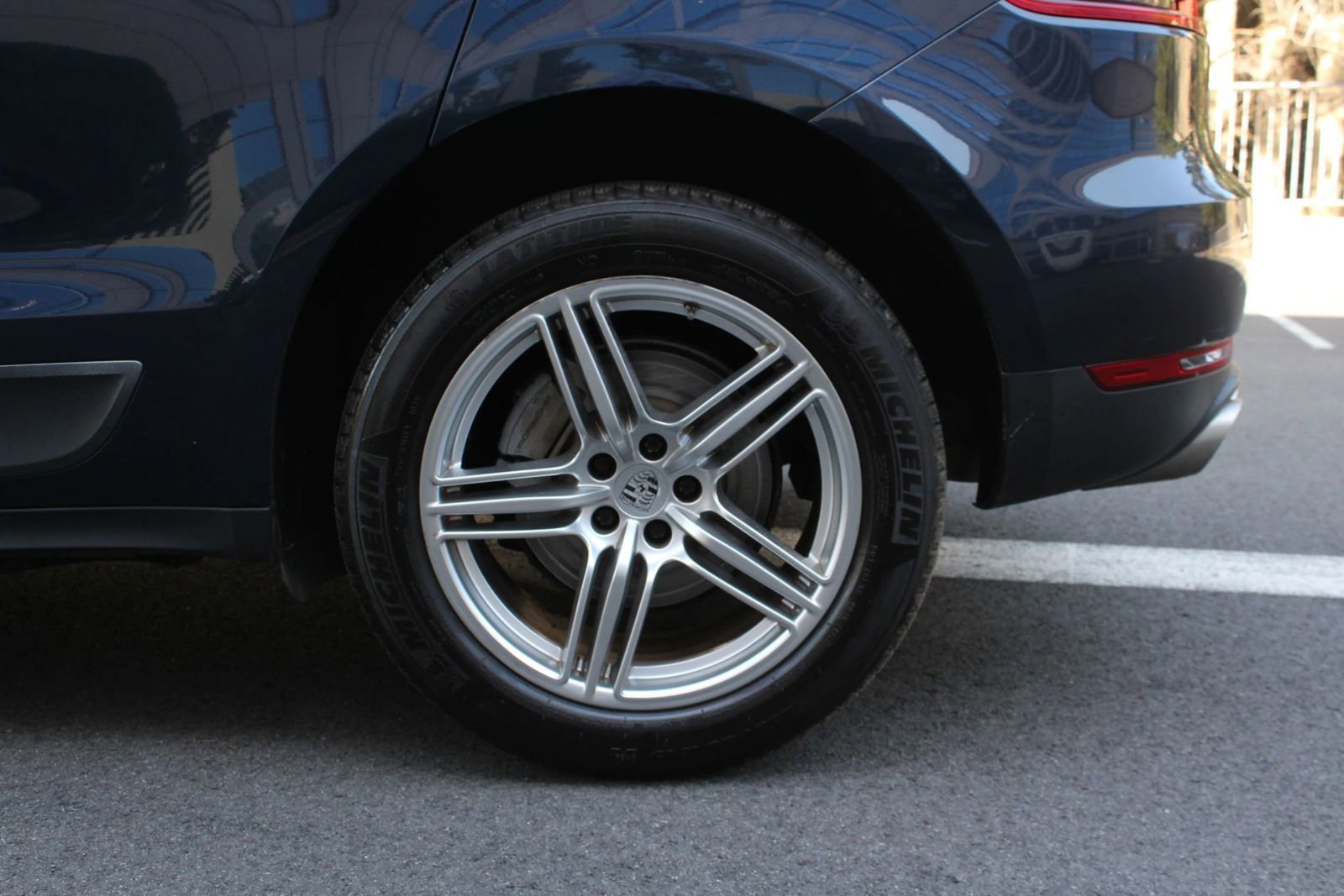 Used 2016 Porsche Macan S w/ Premium Package Plus image 10