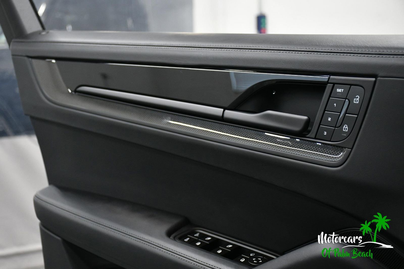 Used 2024 Porsche Cayenne Turbo GT image 23