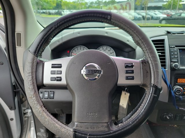 Used 2018 Nissan Frontier PRO-4X AWD/4WD image 22