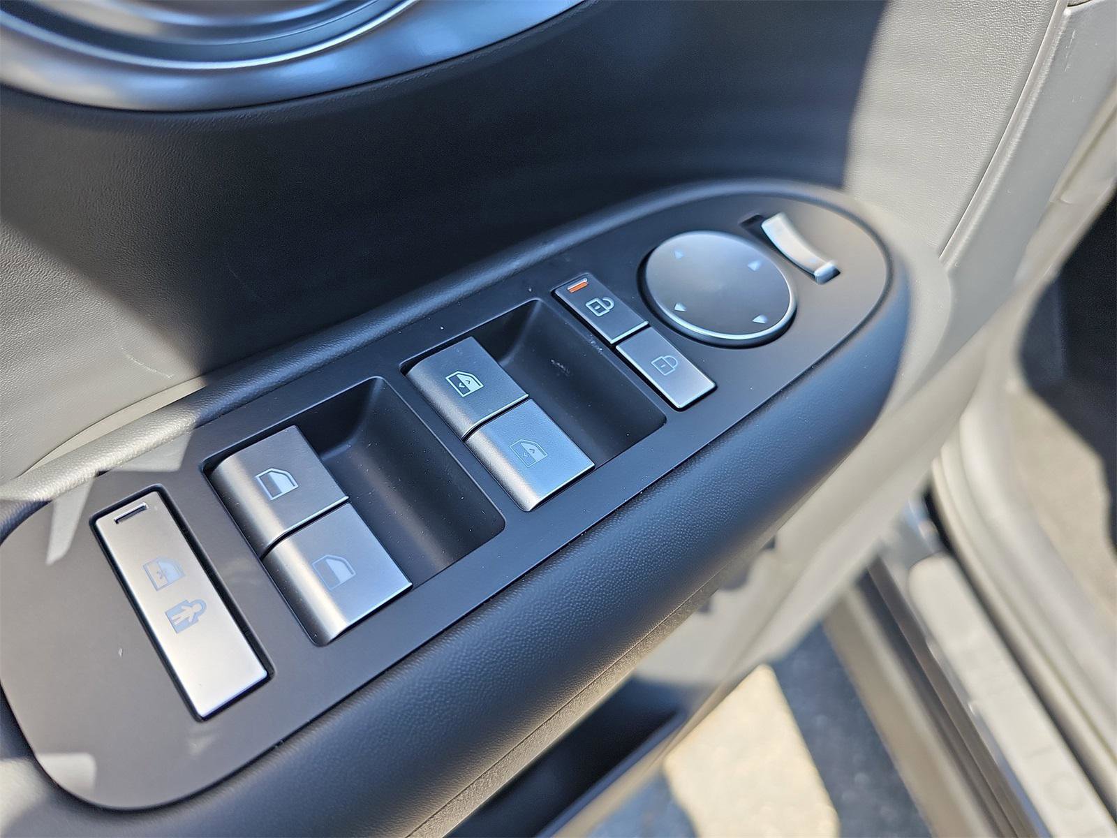 New 2026 Hyundai Ioniq 9 SE image 31