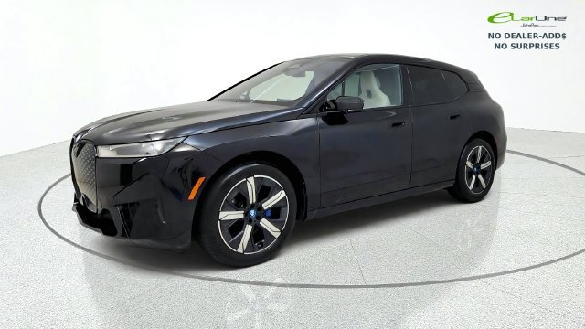 Used 2024 BMW iX xDrive50 w/ Premium Package AWD/4WD image 3