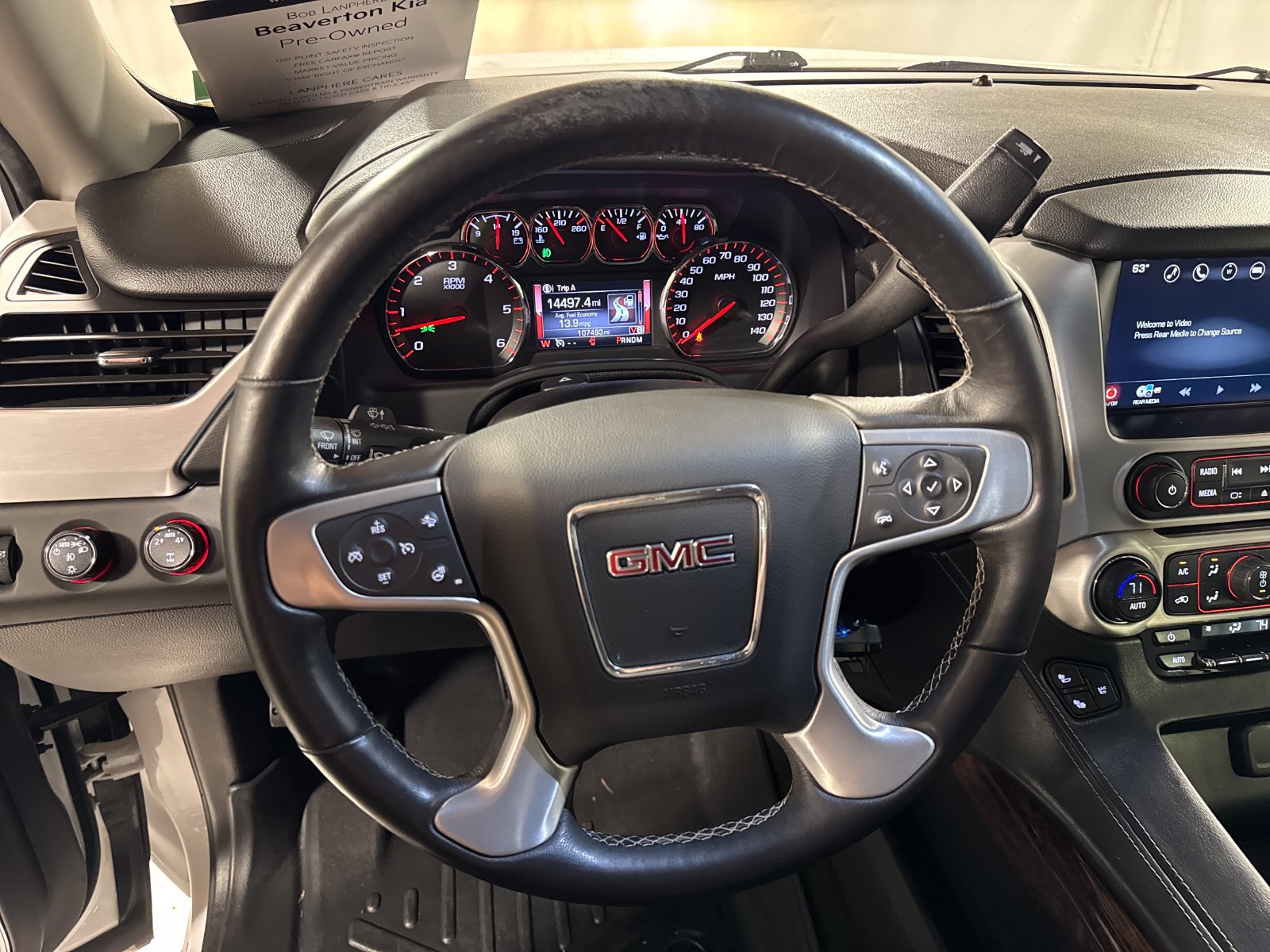Used 2016 GMC Yukon SLT w/ Open Road Package AWD/4WD image 15