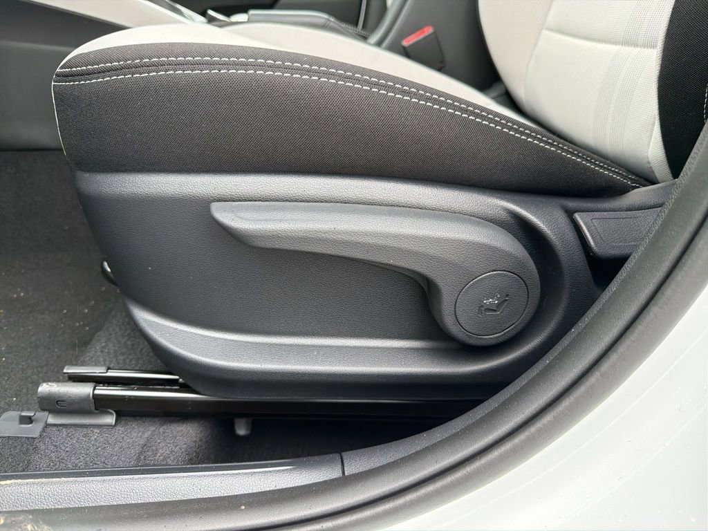 New 2026 Hyundai Venue SEL FWD image 14