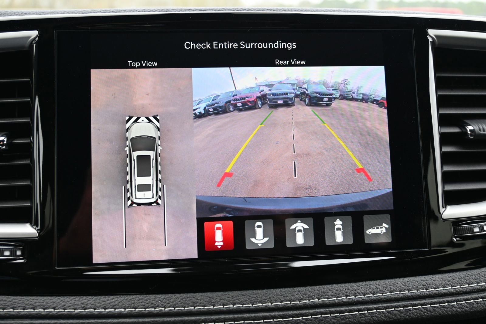 New 2026 Chrysler Pacifica Select image 13