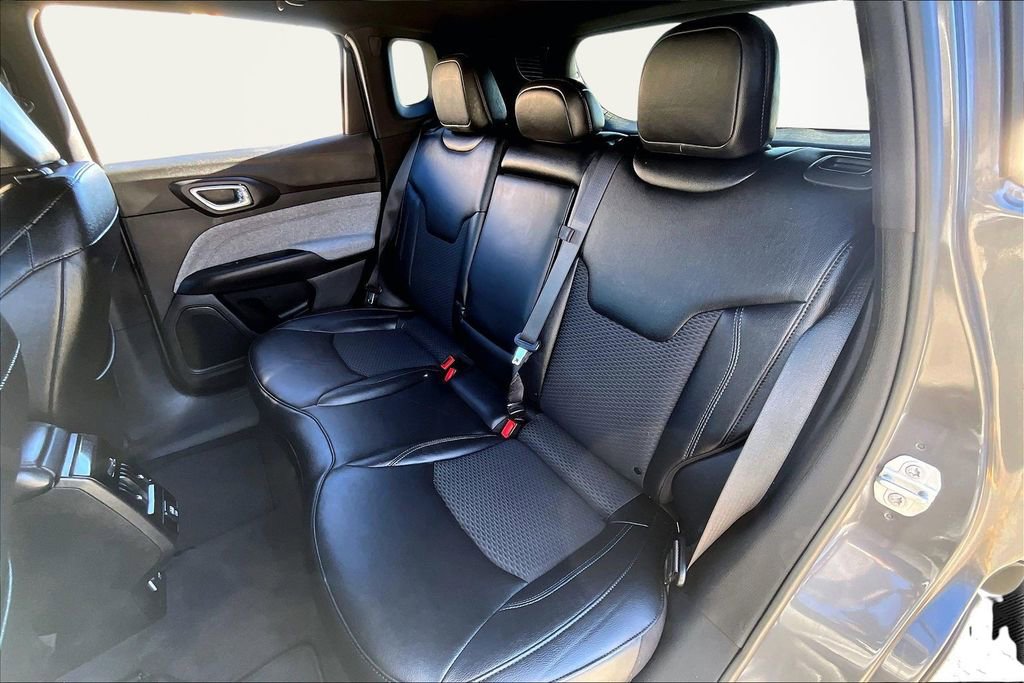 Used 2024 Jeep Compass Latitude image 26