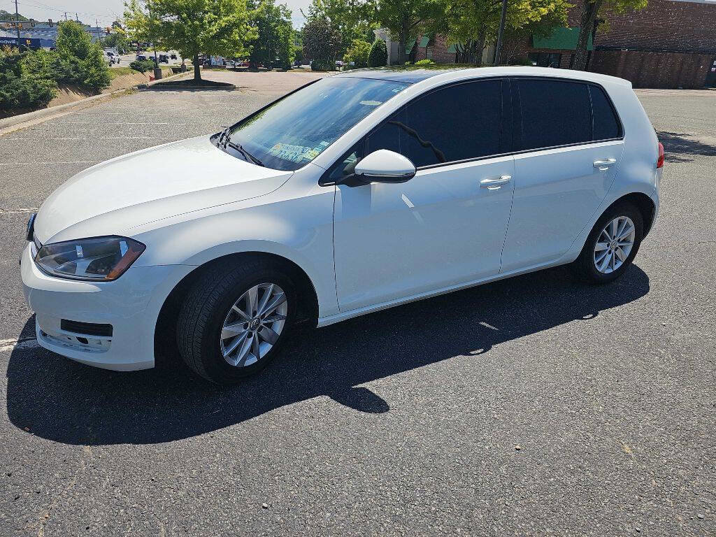 Used 2015 Volkswagen Golf S FWD image 12