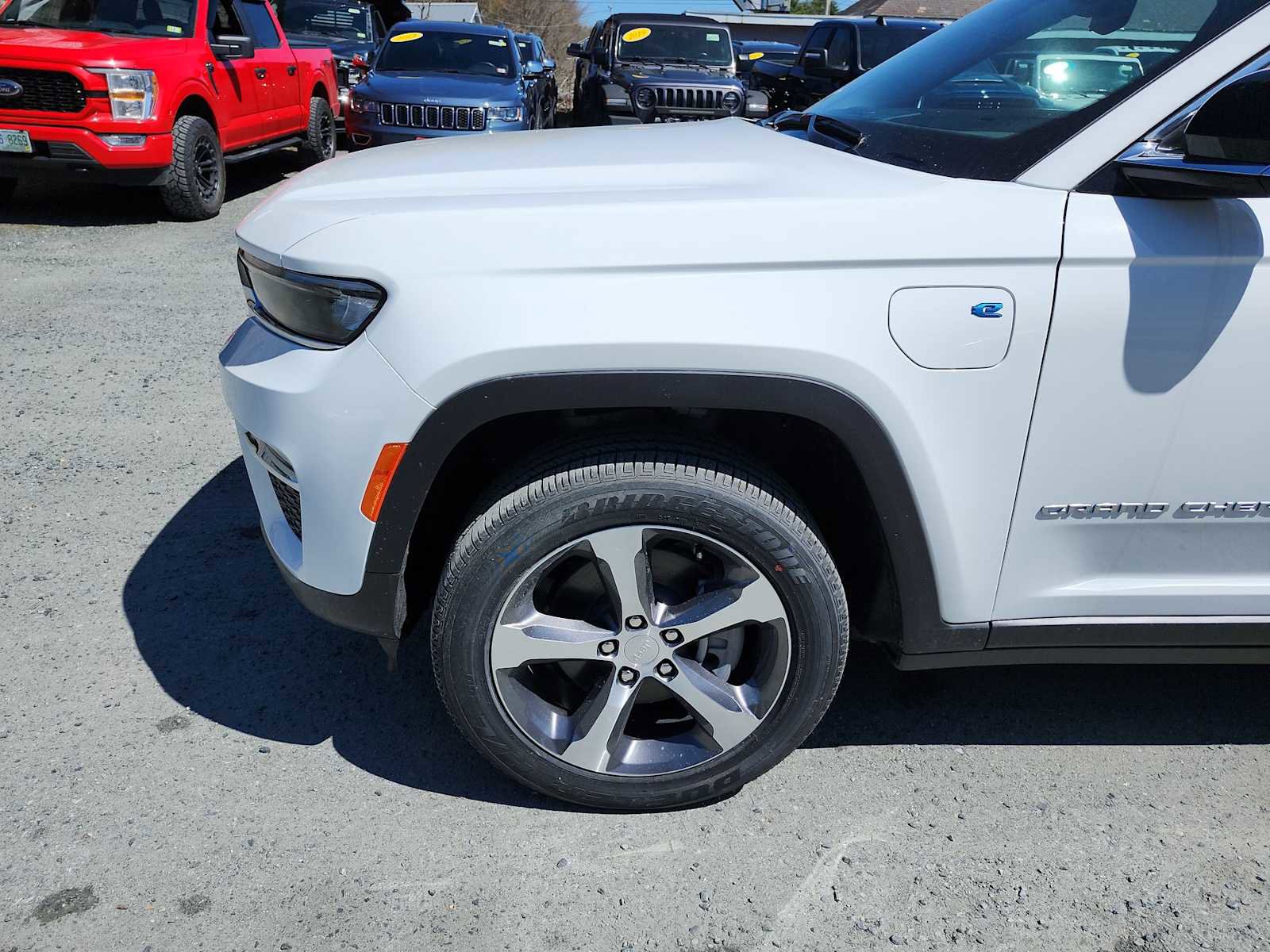 New 2024 Jeep Grand Cherokee Limited 4xe image 10