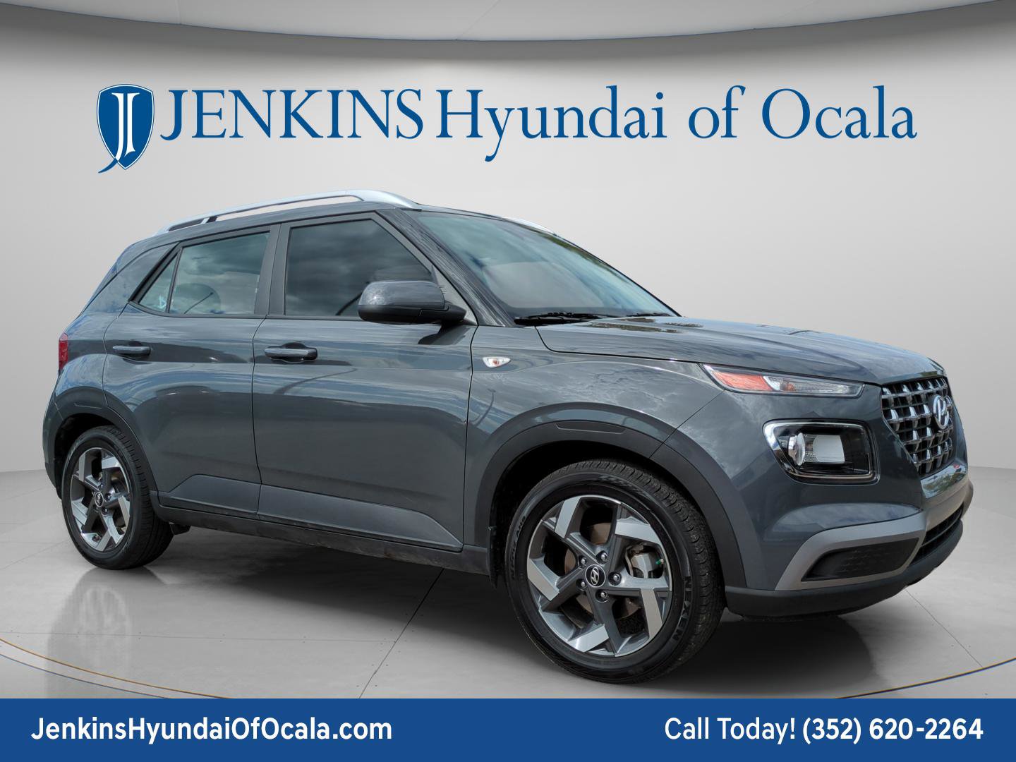 Certified 2023 Hyundai Venue SEL FWD image 1