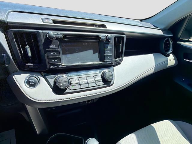 Used 2018 Toyota RAV4 XLE image 27