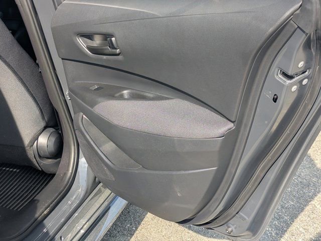 Used 2025 Toyota Corolla LE image 15