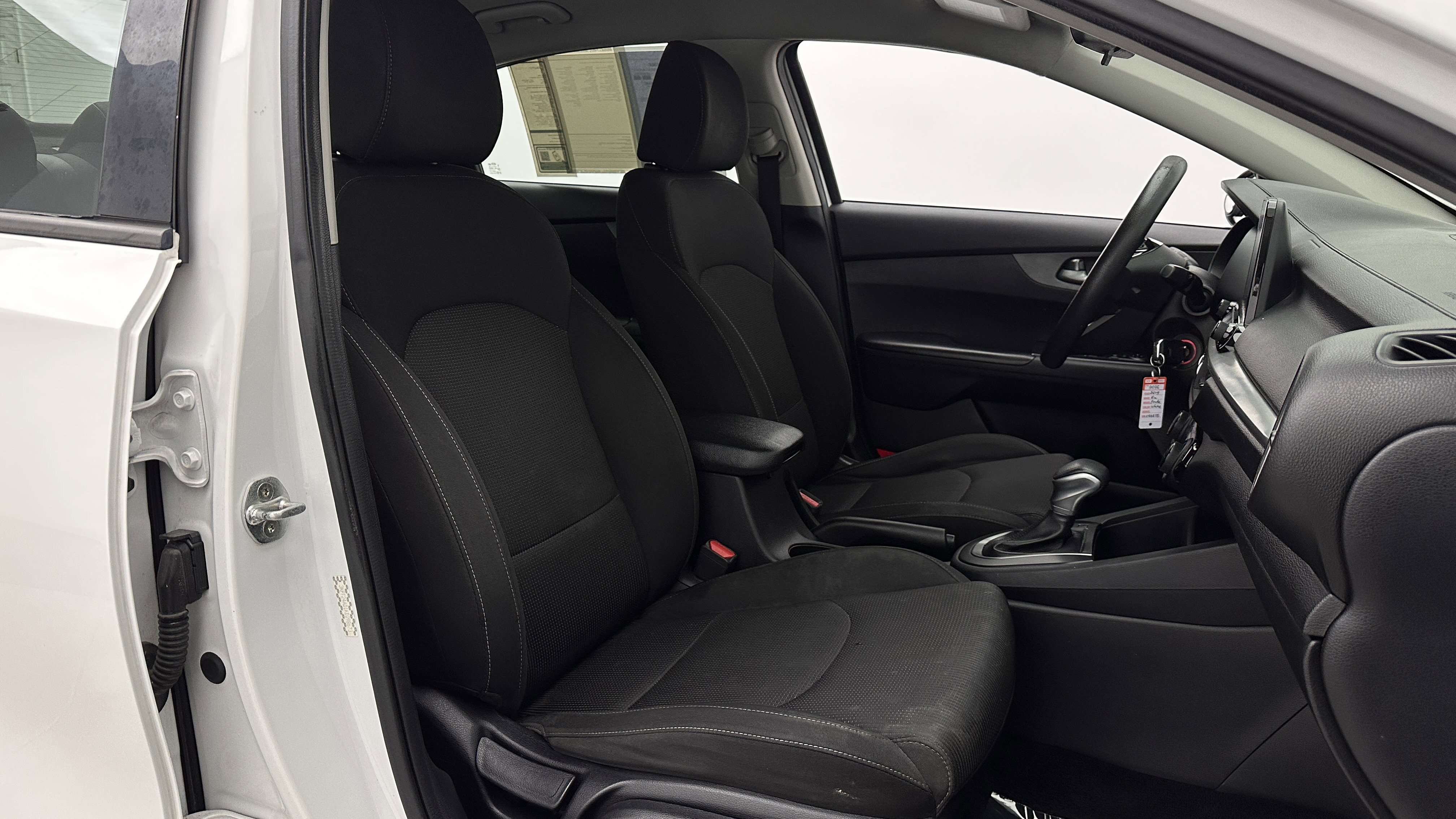 Used 2019 Kia Forte Sedan image 32