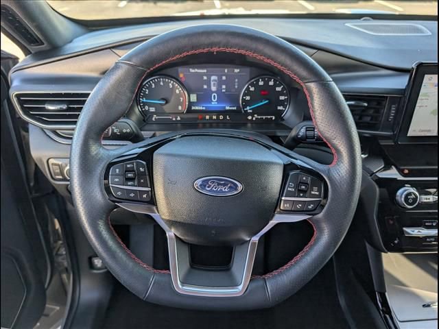 Used 2023 Ford Explorer ST-Line image 8