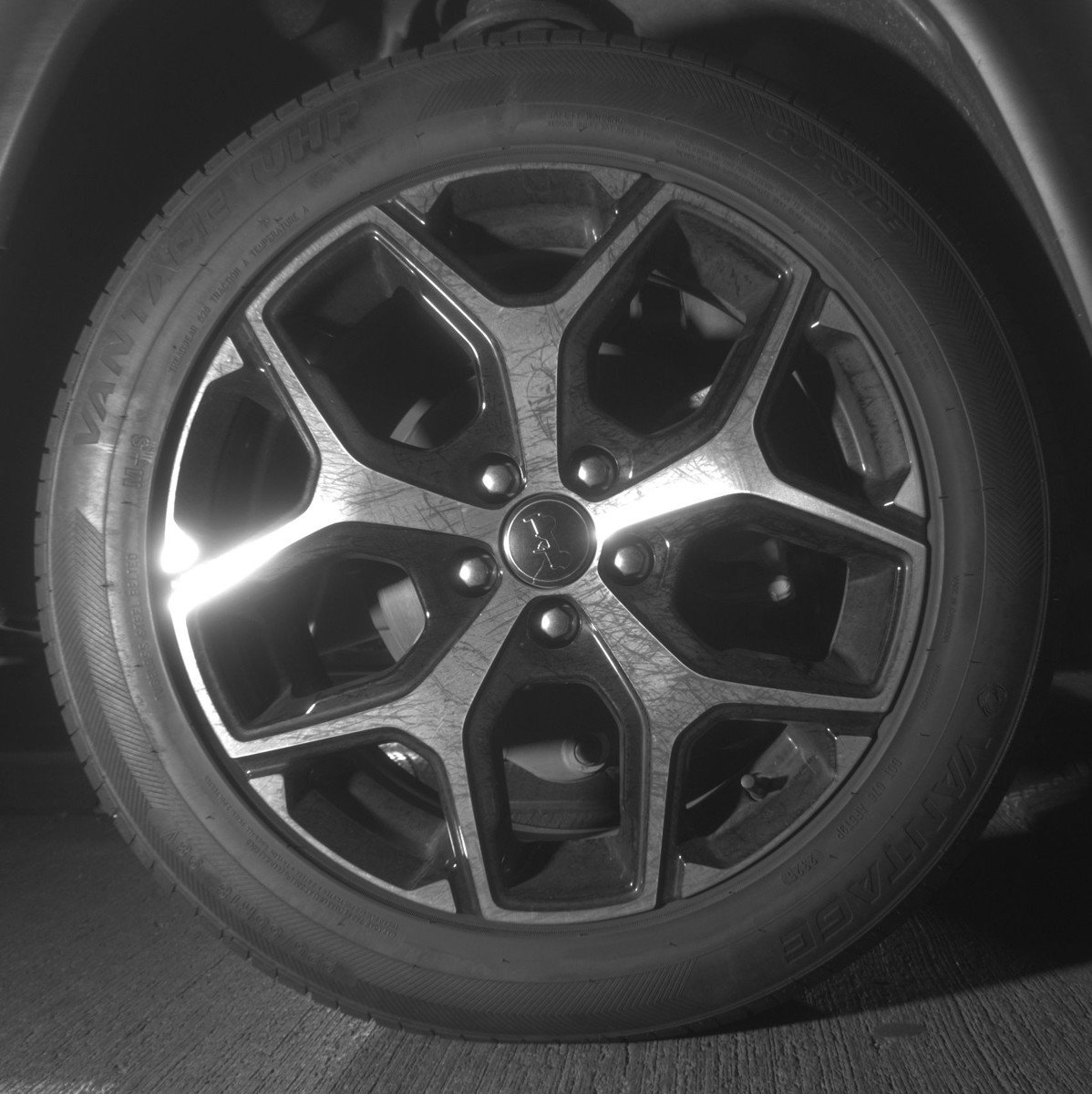 Used 2025 Jeep Compass Limited image 15