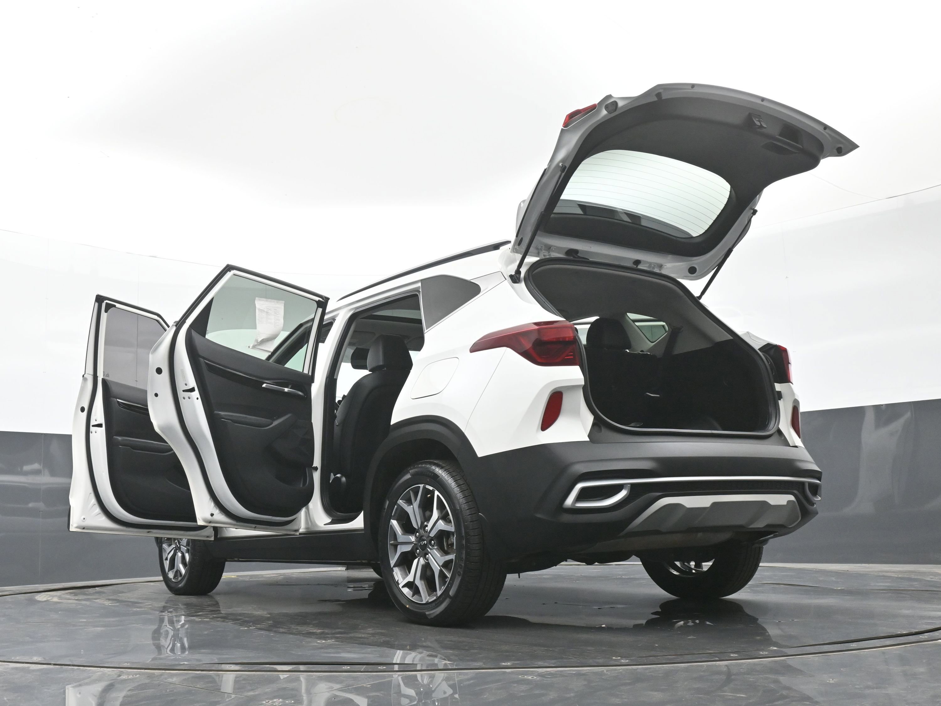 Used 2022 Kia Seltos EX AWD/4WD image 51