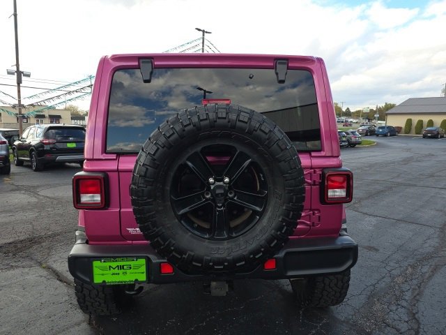 Used 2022 Jeep Wrangler Unlimited Sahara image 5