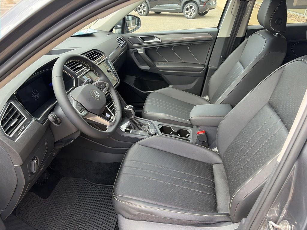 Certified 2023 Volkswagen Tiguan SE AWD/4WD image 13