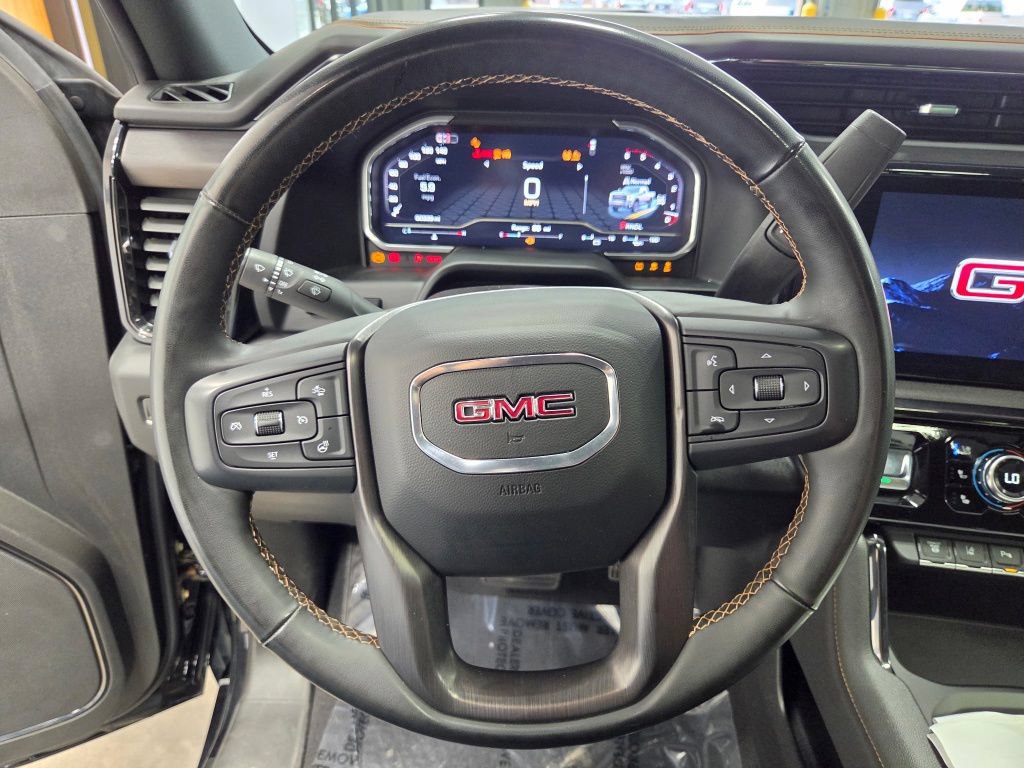 Used 2024 GMC Sierra 2500 AT4 w/ Technology Package AWD/4WD image 35