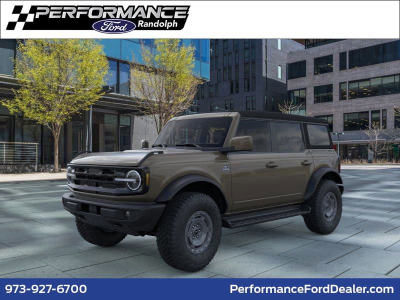New 2025 Ford Bronco Outer Banks w/ Sasquatch Package