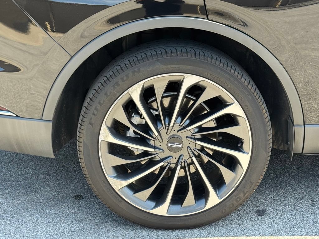 Used 2020 Lincoln Aviator Reserve w/ Equipment Group 202A AWD/4WD image 7