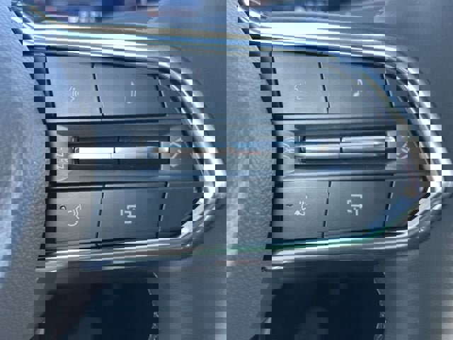 New 2026 Chevrolet Equinox LT w/ Convenience Package II image 21