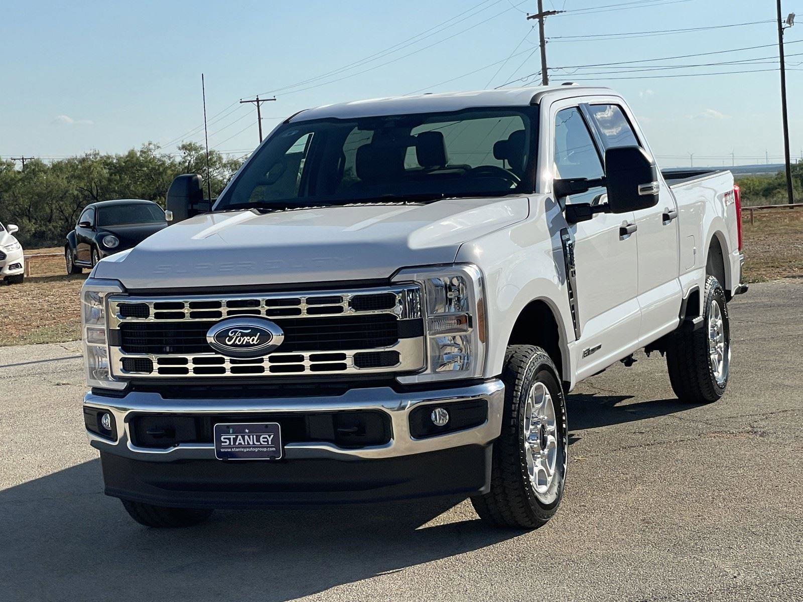 New 2026 Ford F250 XLT image 3