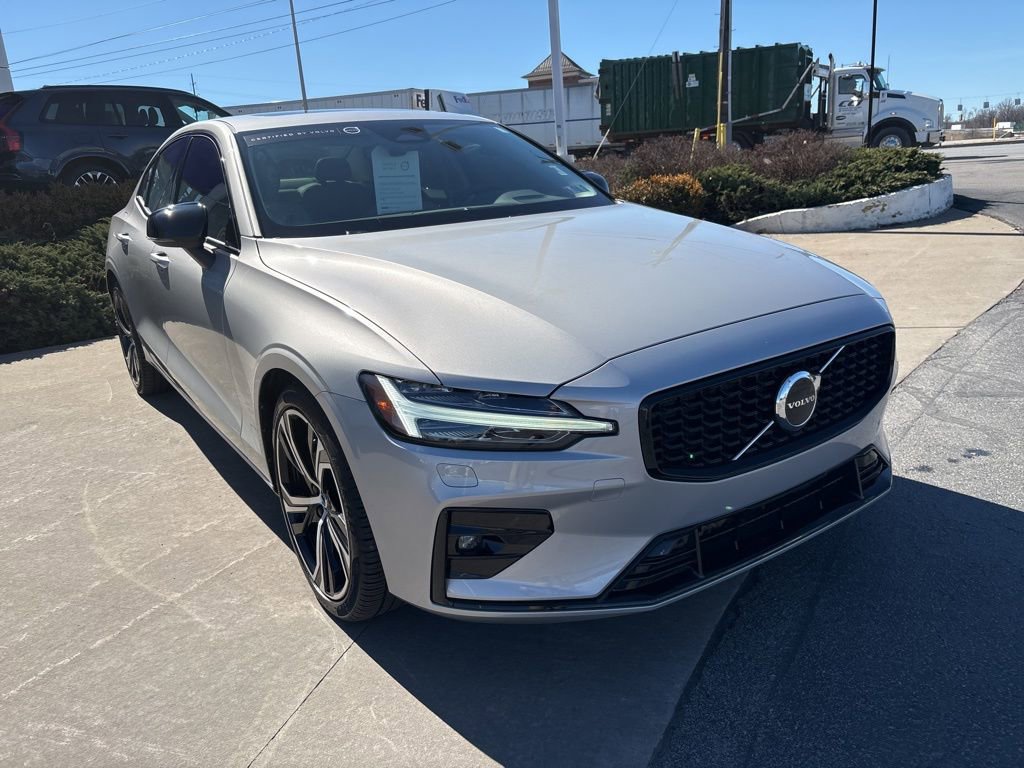 Certified 2023 Volvo S60 B5 Core w/ Climate Package image 4