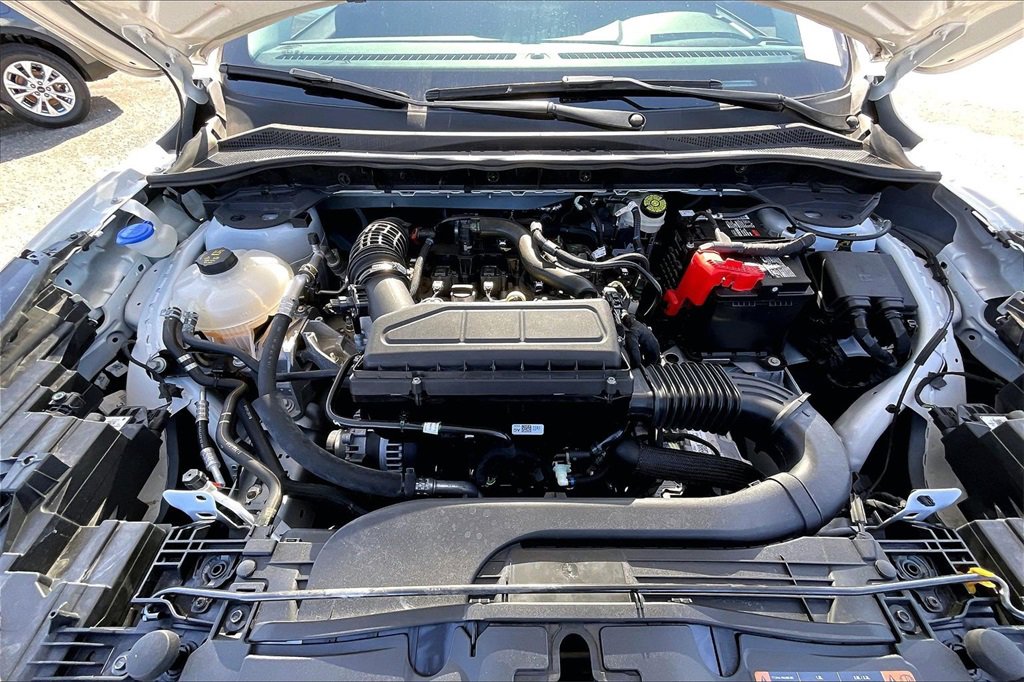 Used 2023 Ford Escape Active image 31