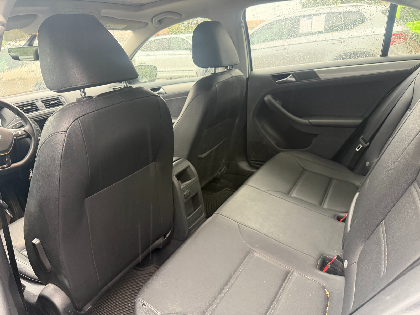 Used 2017 Volkswagen Jetta SE FWD image 12