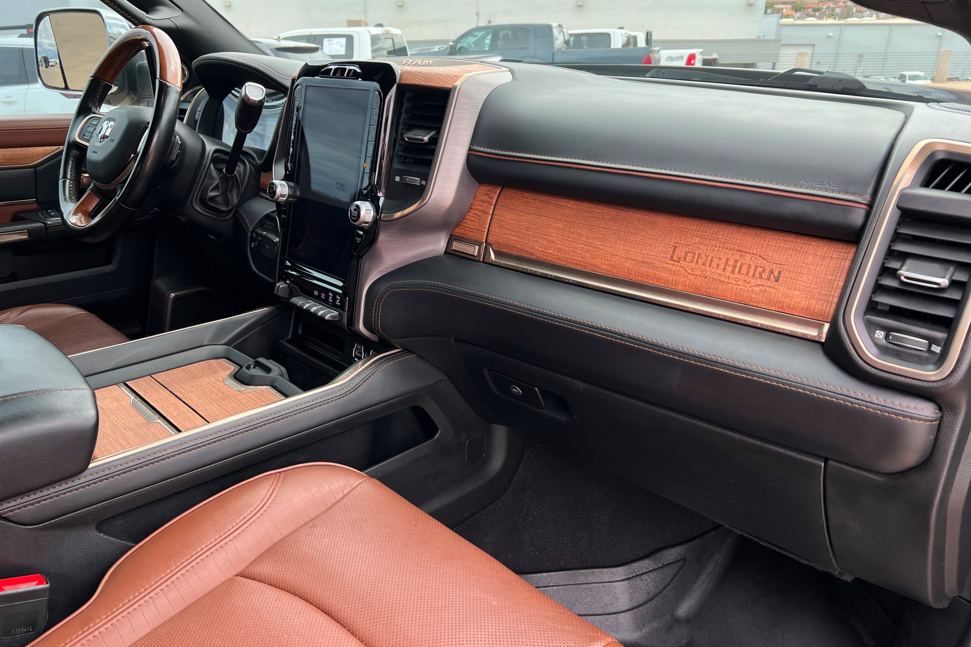 Used 2022 RAM 2500 Limited AWD/4WD image 23