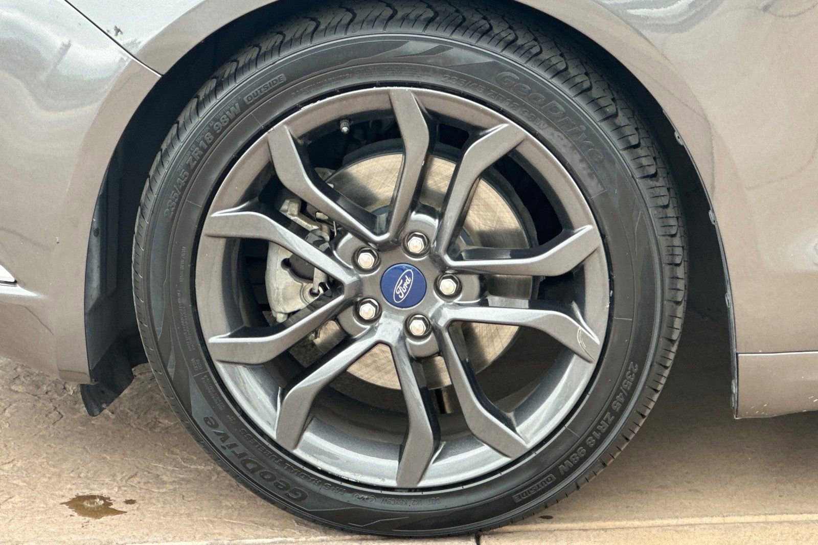 Used 2018 Ford Fusion S w/ Equipment Group 101A FWD image 29