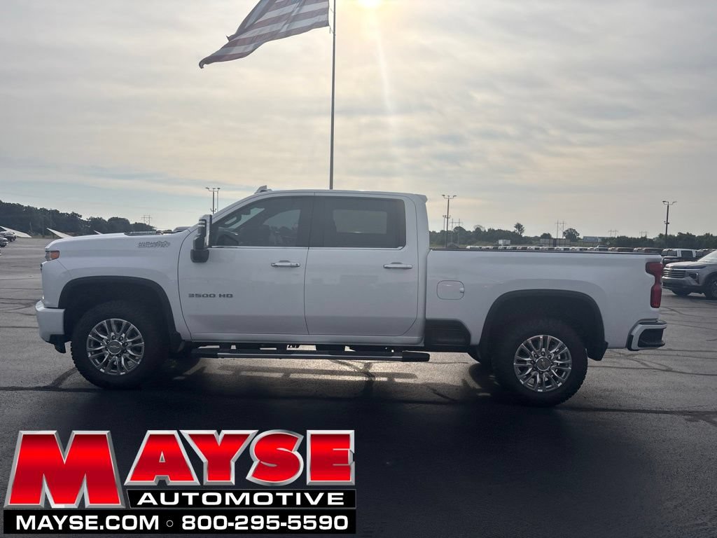 Used 2023 Chevrolet Silverado 3500 High Country AWD/4WD image 1