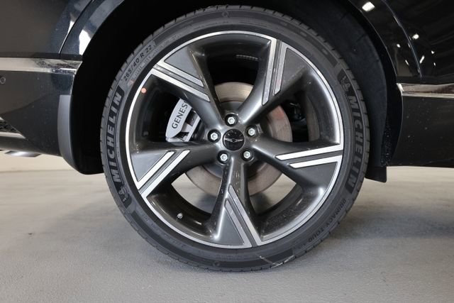 Used 2026 Genesis GV80 3.5T Prestige image 3