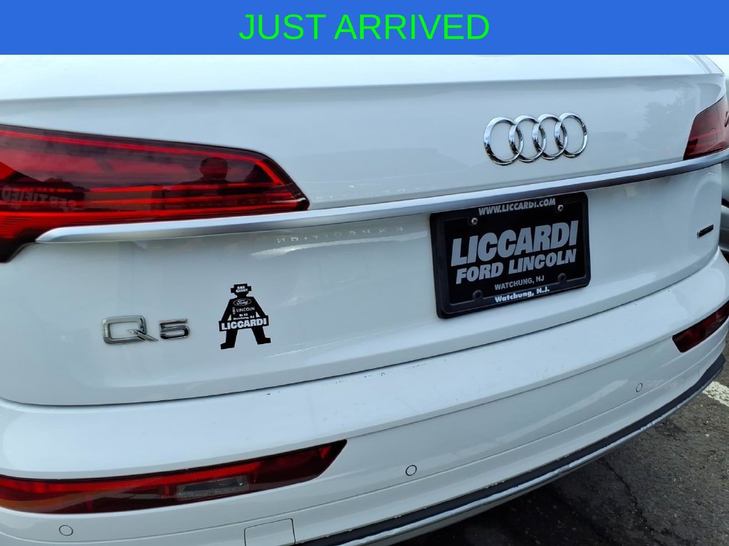 Used 2021 Audi Q5 2.0T Premium Plus w/ Premium Plus Package AWD/4WD image 16