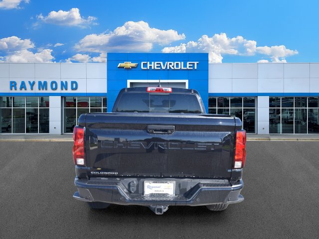 Used 2026 Chevrolet Colorado Trail Boss AWD/4WD image 4