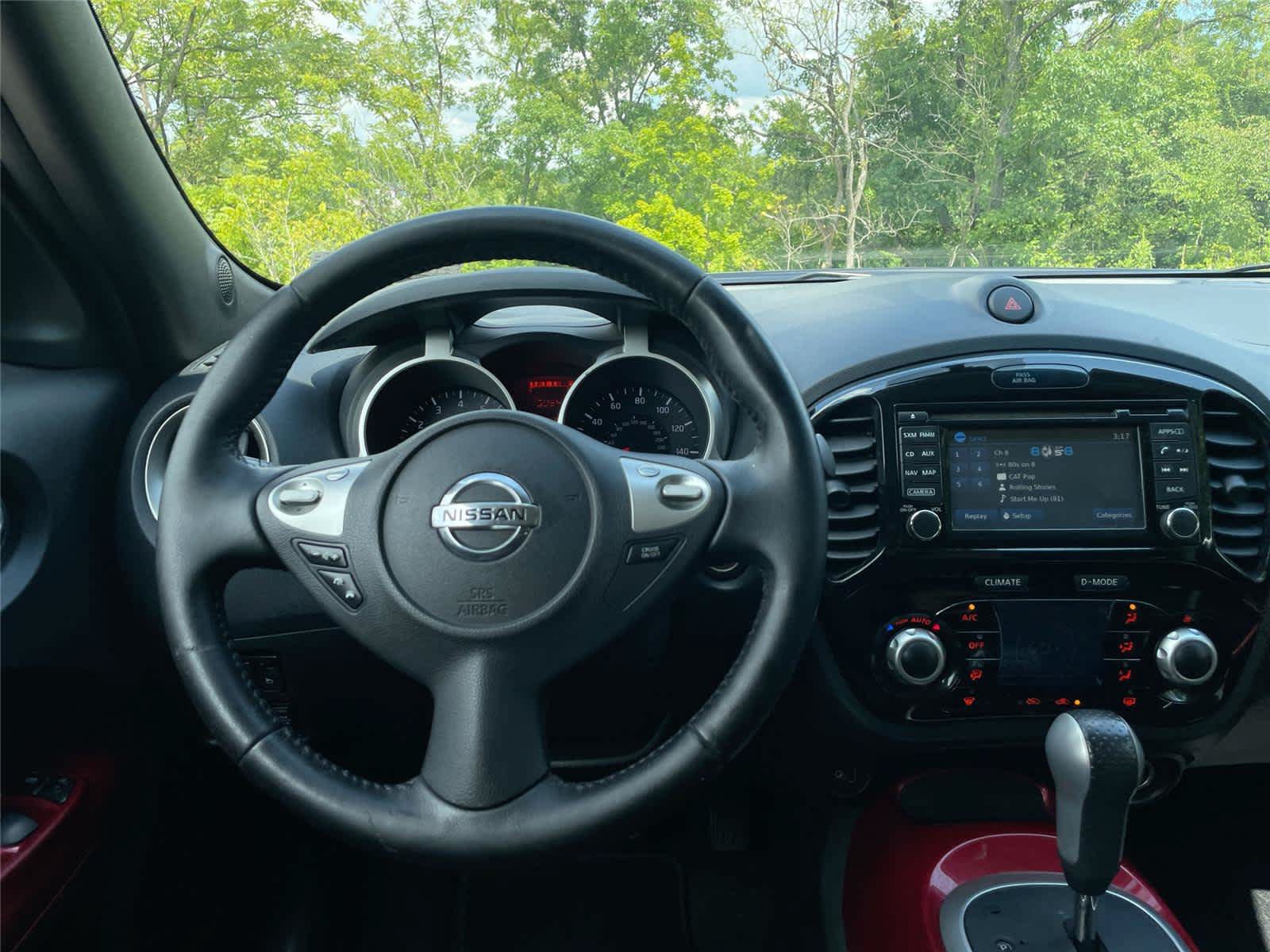 Used 2016 Nissan Juke SV w/ Technology Package AWD/4WD image 19