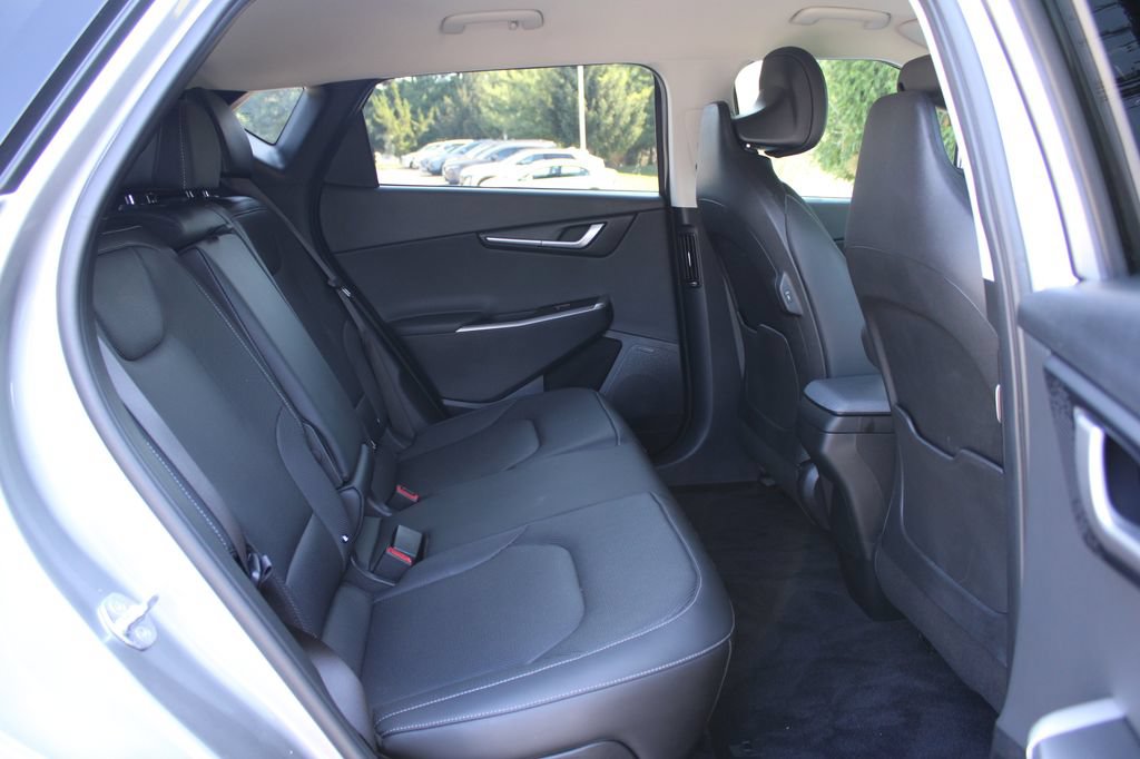 Used 2023 Kia EV6 Wind AWD/4WD image 12