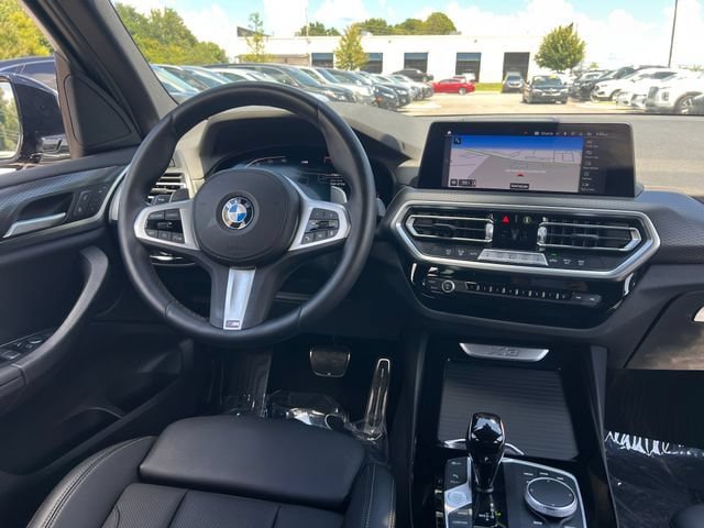 Used 2024 BMW X3 sDrive30i w/ M Sport Package RWD image 16