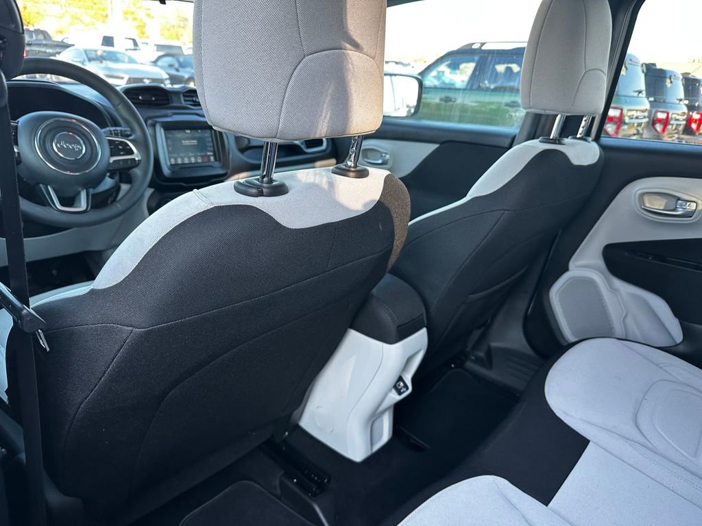 Used 2021 Jeep Renegade Latitude image 50