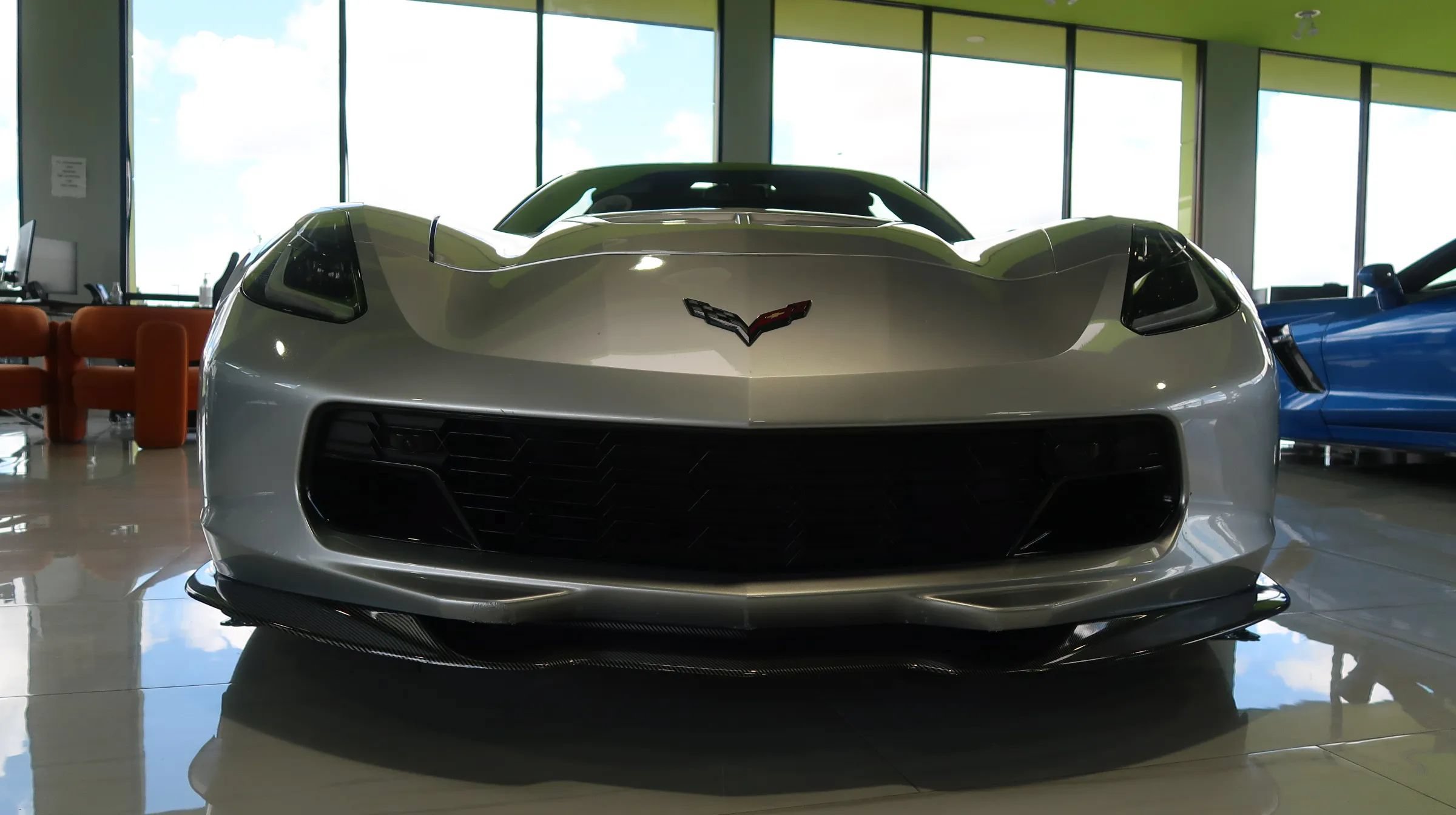 Used 2017 Chevrolet Corvette Z06 RWD image 2