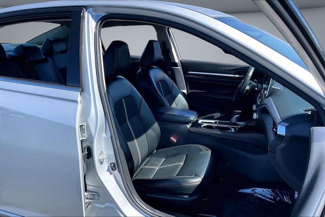 Certified 2024 Nissan Altima 2.5 SR FWD image 27
