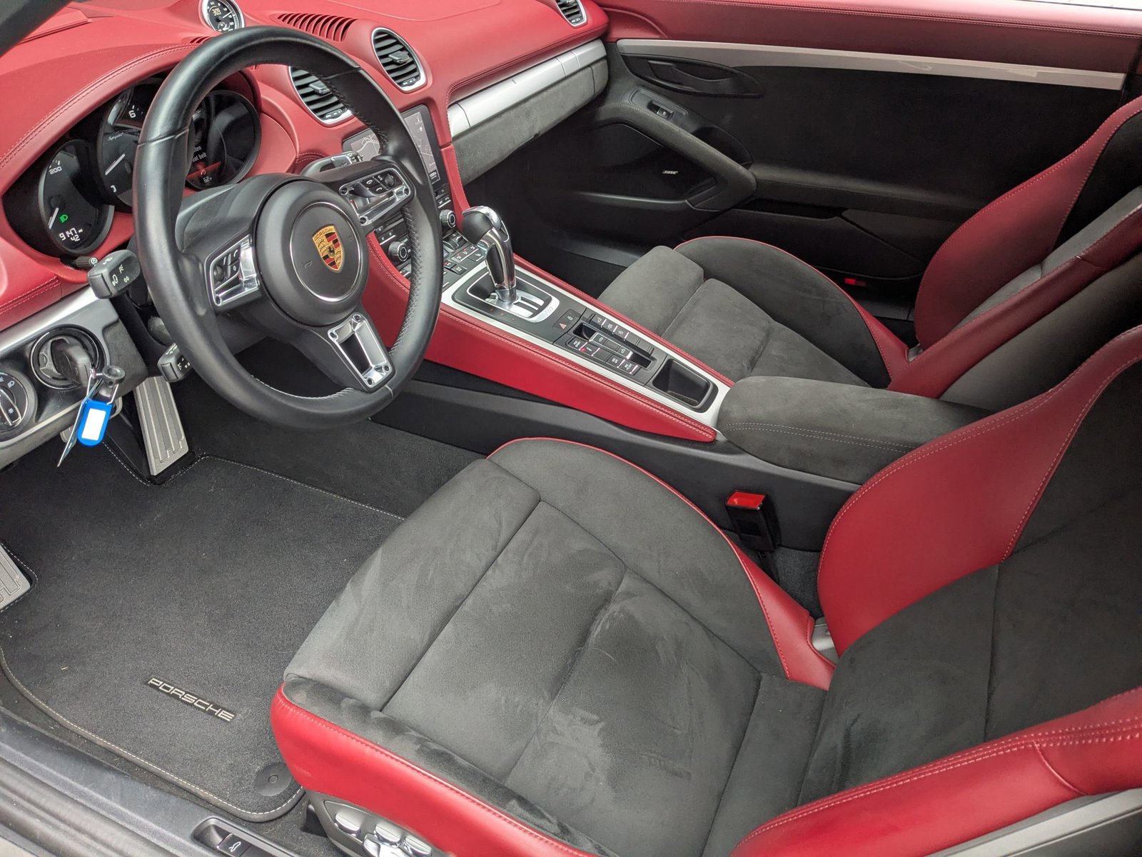 Certified 2021 Porsche 718 Boxster Spyder RWD image 5