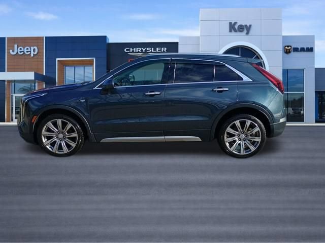 Used 2019 Cadillac XT4 Premium Luxury image 2