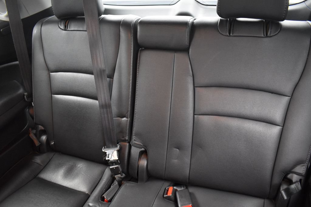 Used 2017 Honda Pilot Touring image 28