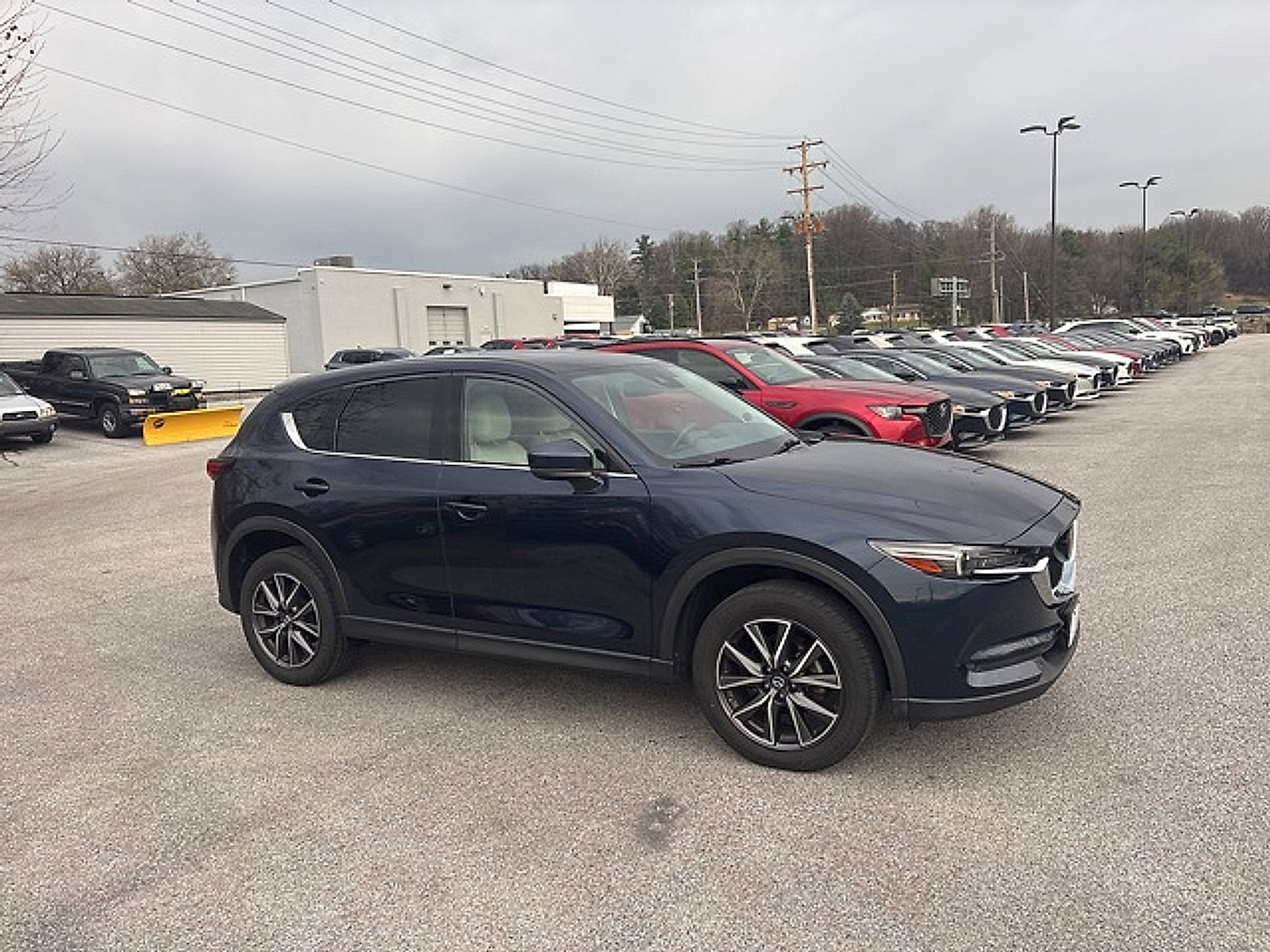 Used 2017 MAZDA CX-5 Grand Touring image 2