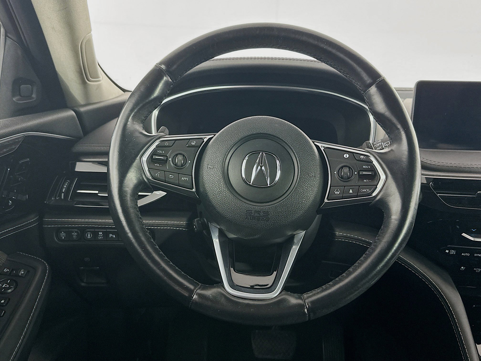 Used 2023 Acura MDX SH-AWD w/ Advance Package image 17