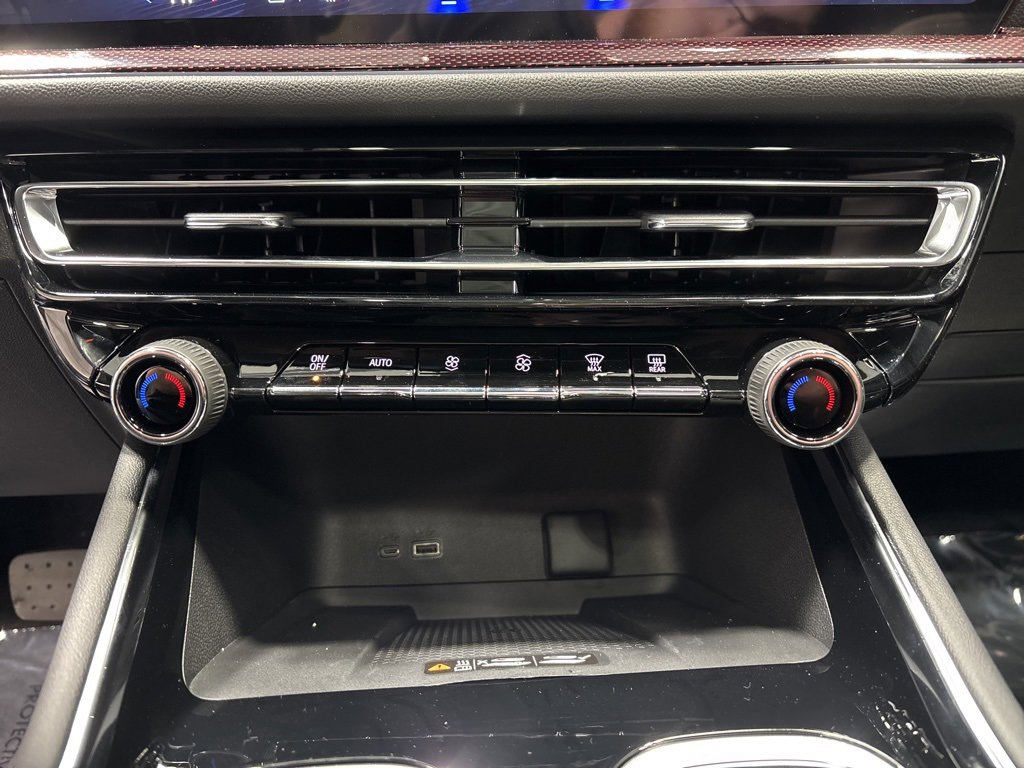 New 2026 Chevrolet Traverse RS image 28