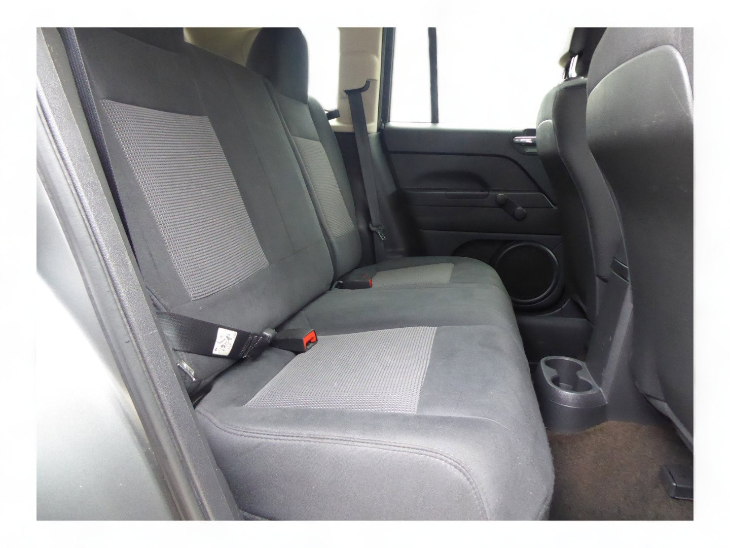 Used 2014 Jeep Compass Sport image 18