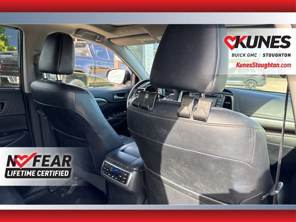 Used 2018 Toyota Highlander Limited image 50