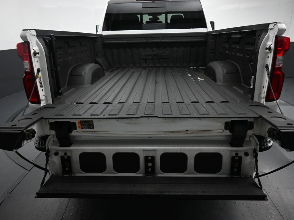 Used 2022 Chevrolet Silverado 2500 High Country w/ Safety Package II AWD/4WD image 62